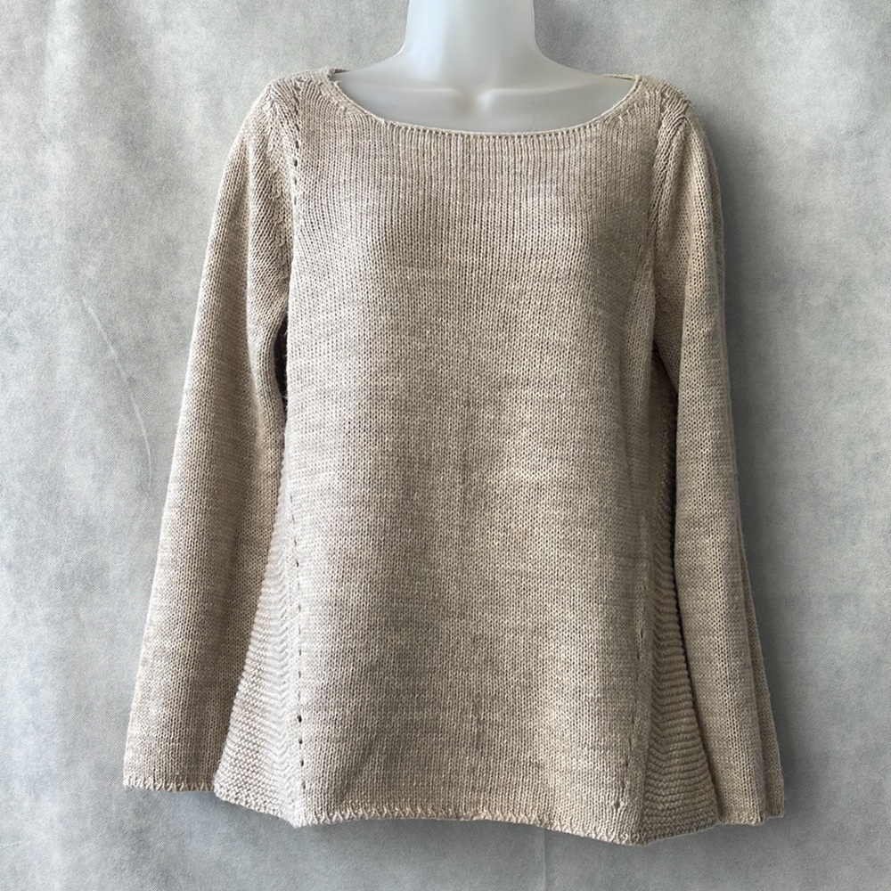 Bianca B Italian Wool Sweater with Openwork Lace Patterned Back Size Medium